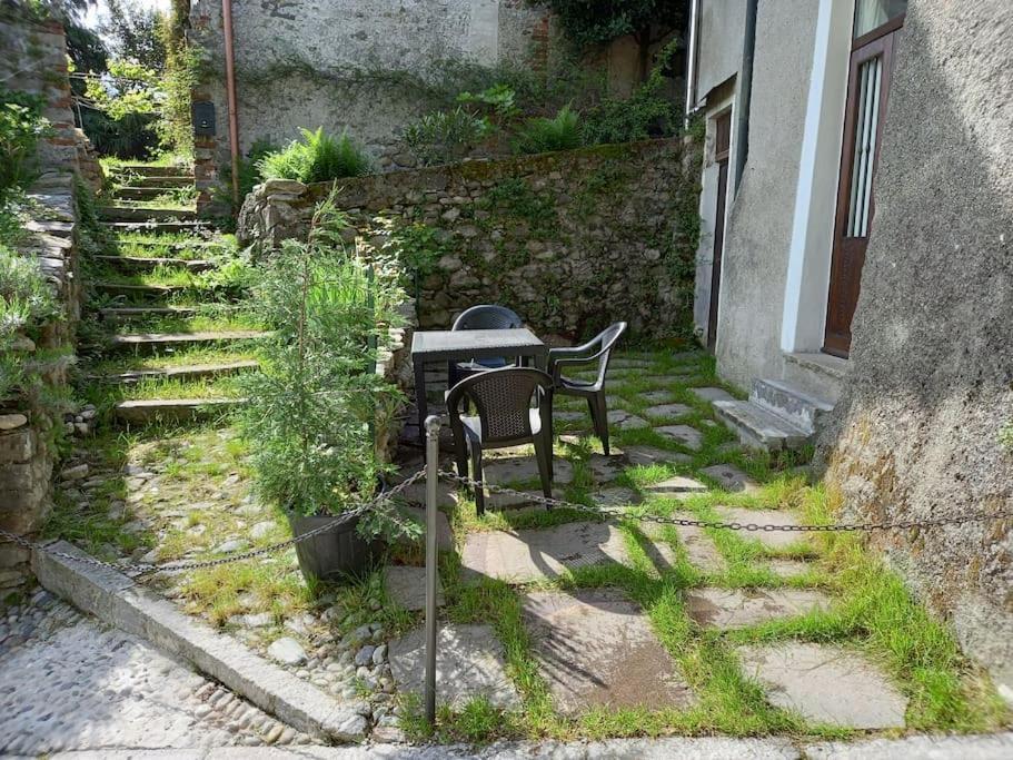 The Door Of The Castle Menaggio Exterior foto